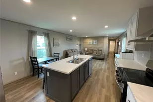 131 Vista Dr, Tye, TX 79563 - Photo 21