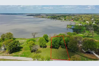 1520 Shoreline Drive, Mabank, TX 75143 - Photo 1