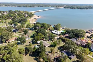 210 Lake Front Dr, Mabank, TX 75156 - Photo 37