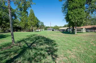 210 Lake Front Dr, Mabank, TX 75156 - Photo 31