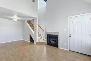 3129 Sondra Dr, Fort Worth, TX 76107 - Photo 11