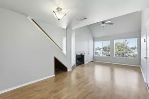 3129 Sondra Dr, Fort Worth, TX 76107 - Photo 7