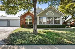 924 Bridges Dr, Arlington, TX 76012 - Photo 23