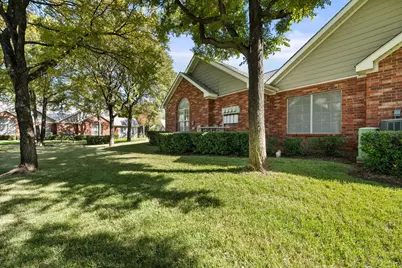 924 Bridges Drive, Arlington, TX 76012 - Photo 1
