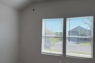 529 Jameson St, Springtown, TX 76082 - Photo 13