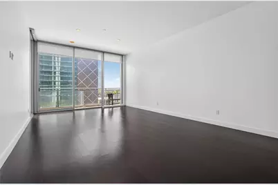 2900 McKinnon Street #403, Dallas, TX 75201 - Photo 3