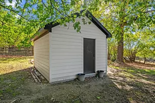 100 Hilltop Ct, Willow Park, TX 76087 - Photo 35