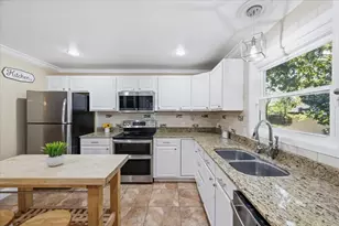100 Hilltop Ct, Willow Park, TX 76087 - Photo 5