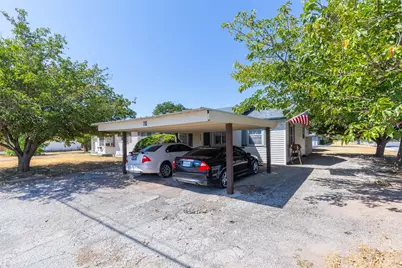 2328 Ave D, Abilene, TX 79601 - Photo 33