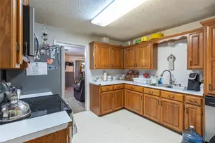 2328 Ave D, Abilene, TX 79601 - Photo 21