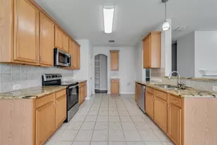 110 Millington Trail, Mansfield, TX 76063 - Photo 9