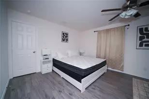 2308 Dalworth St, Grand Prairie, TX 75050 - Photo 5