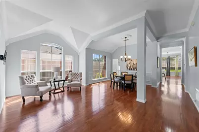 2768 Club Ridge Drive, Lewisville, TX 75067 - Photo 5