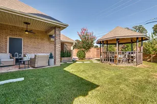 1500 Forest Meadows Ct, Bedford, TX 76021 - Photo 29