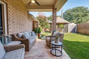 1500 Forest Meadows Ct, Bedford, TX 76021 - Photo 25