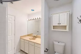 70 Legend Rd, Benbrook, TX 76132 - Photo 7