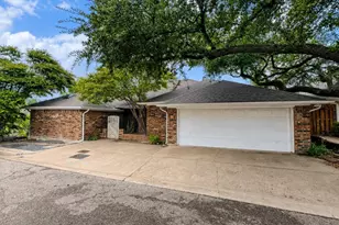 70 Legend Rd, Benbrook, TX 76132 - Photo 1