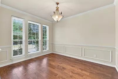 202 Devonshire Court, McKinney, TX 75071 - Photo 5