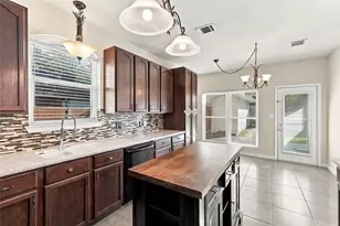 202 Devonshire Ct, McKinney, TX 75071 - Photo 13
