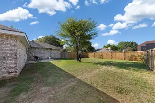 920 Worthington Dr, DeSoto, TX 75115 - Photo 27