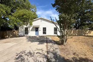 1710 Cumberland Dr, Garland, TX 75040 - Photo 1