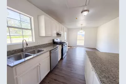 1710 Cumberland Drive, Garland, TX 75040 - Photo 7