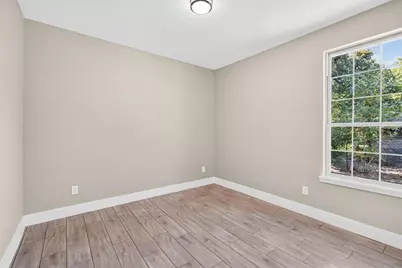 1093 Oak Ridge Drive, Oak Ridge, TX 75160 - Photo 15