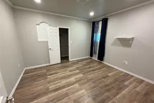 2117 Shorthorn Tr, Crowley, TX 76036 - Photo 13