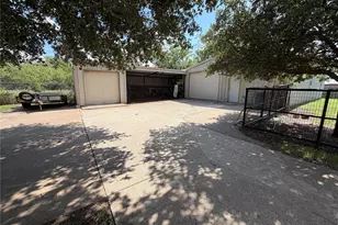 2117 Shorthorn Tr, Crowley, TX 76036 - Photo 21