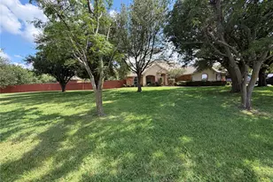 2117 Shorthorn Tr, Crowley, TX 76036 - Photo 5