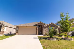 8912 Finn Ln, Fort Worth, TX 76131 - Photo 3