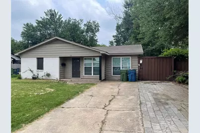 618 Rolling Ridge Drive, Lewisville, TX 75067 - Photo 1