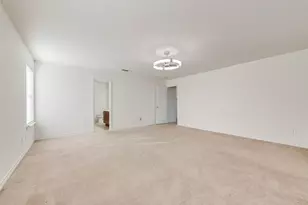 3506 Ridge Elm Dr, Dallas, TX 75227 - Photo 9