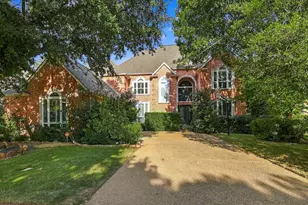 2122 Clearspring Dr N, Irving, TX 75063 - Photo 1