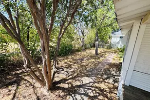 311 Gibson St, Mesquite, TX 75149 - Photo 11