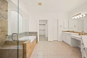 8301 Bartley Cir, Plano, TX 75025 - Photo 21