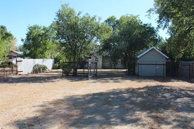 231 N 5th Avenue, Munday, TX 76371 - Photo 23