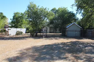 231 N 5th Ave, Munday, TX 76371 - Photo 23