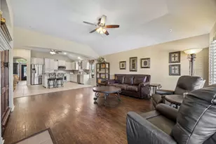 12852 Lizzie Pl, Fort Worth, TX 76244 - Photo 13