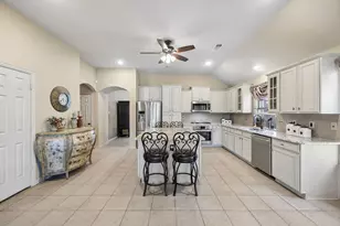 12852 Lizzie Pl, Fort Worth, TX 76244 - Photo 9