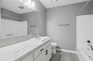 7724 Jennifer Ln, North Richland Hills, TX 76182 - Photo 15