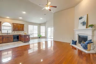 1136 Roping Reins Way, Fort Worth, TX 76052 - Photo 5