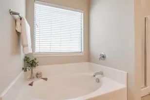 1136 Roping Reins Way, Fort Worth, TX 76052 - Photo 17