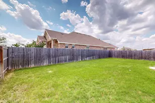 6101 Bell Springs St, Fort Worth, TX 76123 - Photo 19