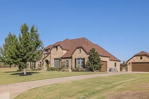 201 Denali Wy, Waxahachie, TX 75167 - Photo 1