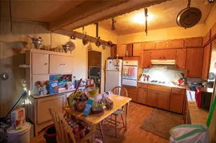 307 W Spruce St, Whitewright, TX 75491 - Photo 27