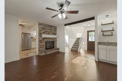 2109 Via Estrada, Carrollton, TX 75006 - Photo 5