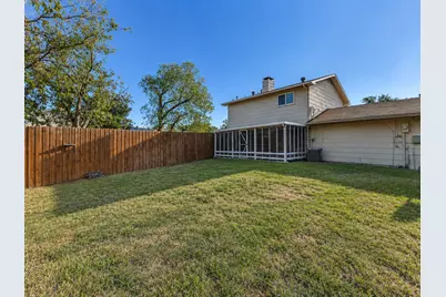 2109 Via Estrada, Carrollton, TX 75006 - Photo 19