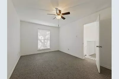 2109 Via Estrada, Carrollton, TX 75006 - Photo 15