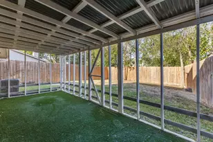 2109 Via Estrada, Carrollton, TX 75006 - Photo 21